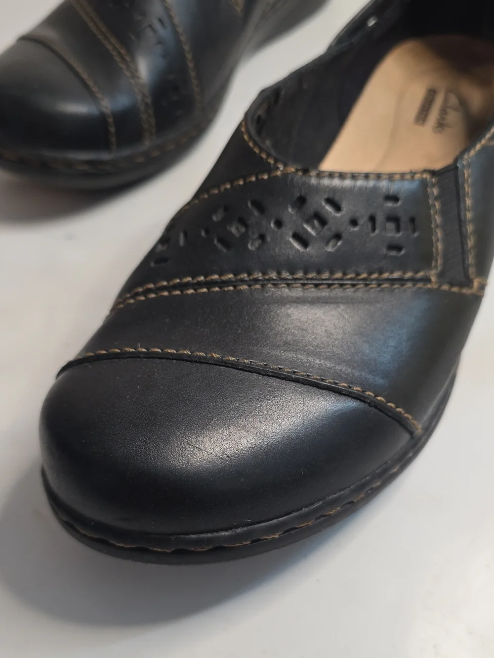 CLARKS EVIANNA FIG 4 COMFORT LEATHER LOAFERS BROWN SLIP ON LADIES 8.5 VGUC CUTE